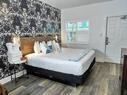 Tahitian Beach Resort