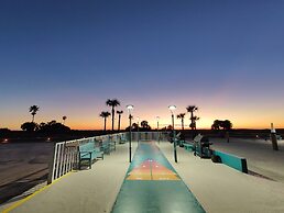 Tahitian Beach Resort