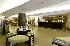 Crown Regency Suites & Residences - Mactan