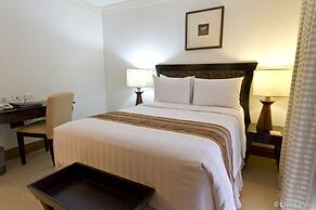Crown Regency Suites & Residences - Mactan
