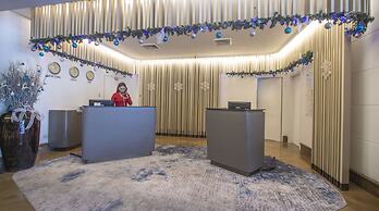 Crown Regency Suites & Residences - Mactan