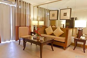 Crown Regency Suites & Residences - Mactan
