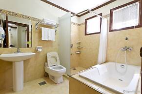 Crown Regency Suites & Residences - Mactan