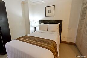 Crown Regency Suites & Residences - Mactan