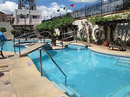 Crown Regency Suites & Residences - Mactan