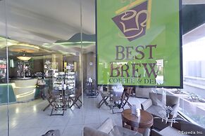 Crown Regency Suites & Residences - Mactan