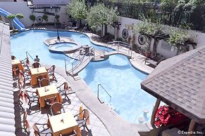 Crown Regency Suites & Residences - Mactan