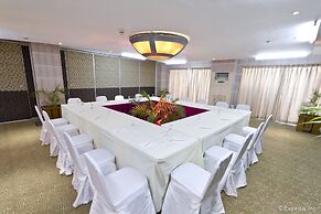 Crown Regency Suites & Residences - Mactan