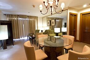 Crown Regency Suites & Residences - Mactan