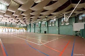 Crown Regency Suites & Residences - Mactan