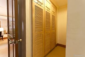 Crown Regency Suites & Residences - Mactan