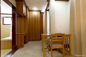 Crown Regency Suites & Residences - Mactan