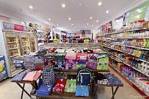 Crown Regency Suites & Residences - Mactan