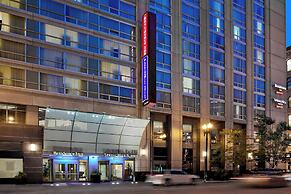 Residence Inn by Marriott Chicago Downtown / River North