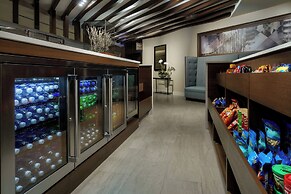 Residence Inn by Marriott Chicago Downtown / River North