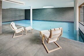 Lajadira Hotel & Spa