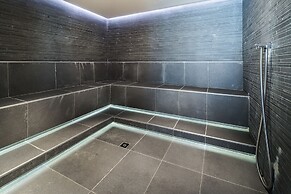 Lajadira Hotel & Spa