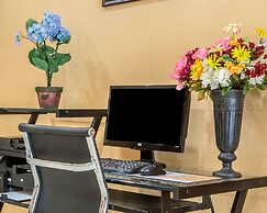 Econo Lodge Lake Region