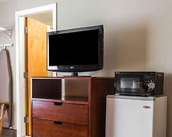 Econo Lodge Lake Region