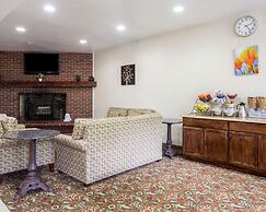 Econo Lodge Lake Region