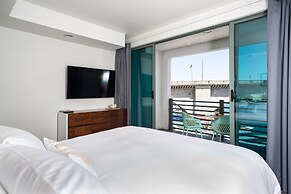 Heat Hotel