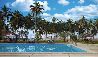 Estuary Sarovar Premiere , Poovar Island