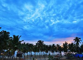 Estuary Sarovar Premiere , Poovar Island