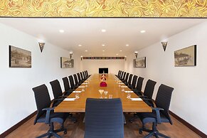 Estuary Sarovar Premiere , Poovar Island