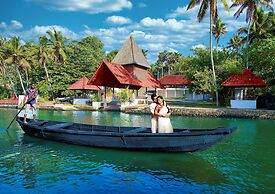 Estuary Sarovar Premiere , Poovar Island