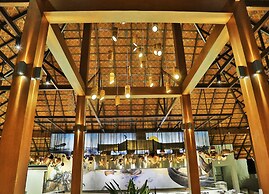 Estuary Sarovar Premiere , Poovar Island