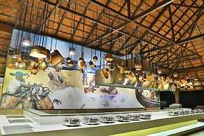 Estuary Sarovar Premiere , Poovar Island