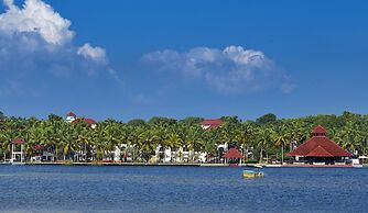 Estuary Sarovar Premiere , Poovar Island