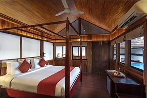 Estuary Sarovar Premiere , Poovar Island