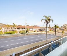 Oaks Nelson Bay Lure Suites