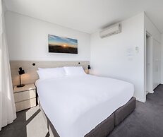 Oaks Nelson Bay Lure Suites