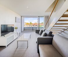 Oaks Nelson Bay Lure Suites