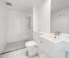 Oaks Nelson Bay Lure Suites