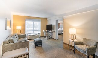 Holiday Inn Hotel & Suites Orange Park by IHG