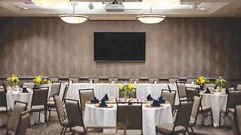 Holiday Inn Hotel & Suites Orange Park by IHG