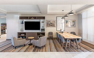 Holiday Inn Hotel & Suites Orange Park by IHG