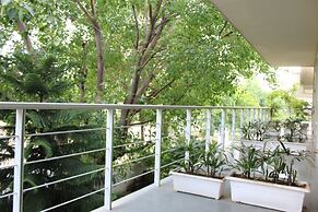 RnB Select The Clover