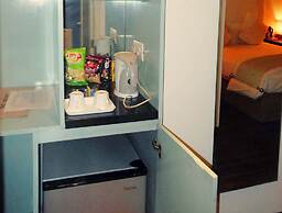 RnB Select The Clover