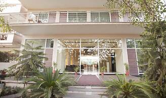 RnB Select The Clover