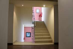 RnB Select The Clover