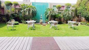 RnB Select The Clover