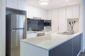 Oaks Brisbane Festival Suites