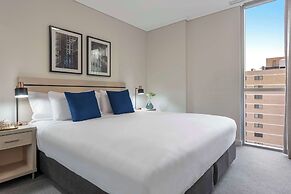 Oaks Brisbane Festival Suites