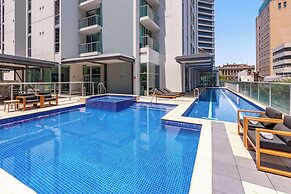 Oaks Brisbane Festival Suites