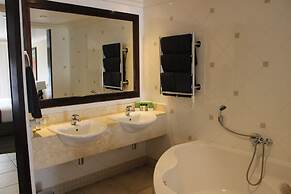 The Caledon Hotel & Spa