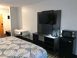 Studio 6 Suites Tupelo, MS - North